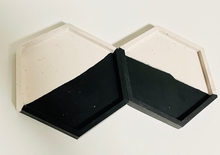 画像をギャラリービューアに読み込む, ヘキサゴンコースター2枚セット / Amy Price Designs