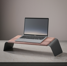 画像をギャラリービューアに読み込む, エニウェアラップトップスタンド / NEVER ODD OR EVEN